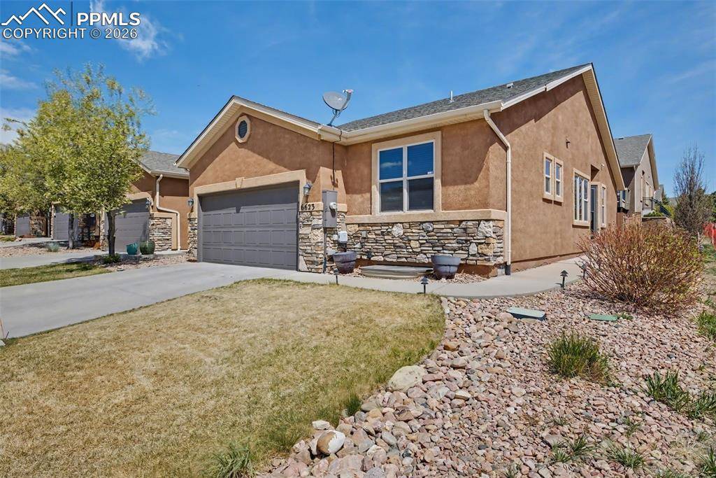 6623 Young Oak GRV, Colorado Springs, CO 80923