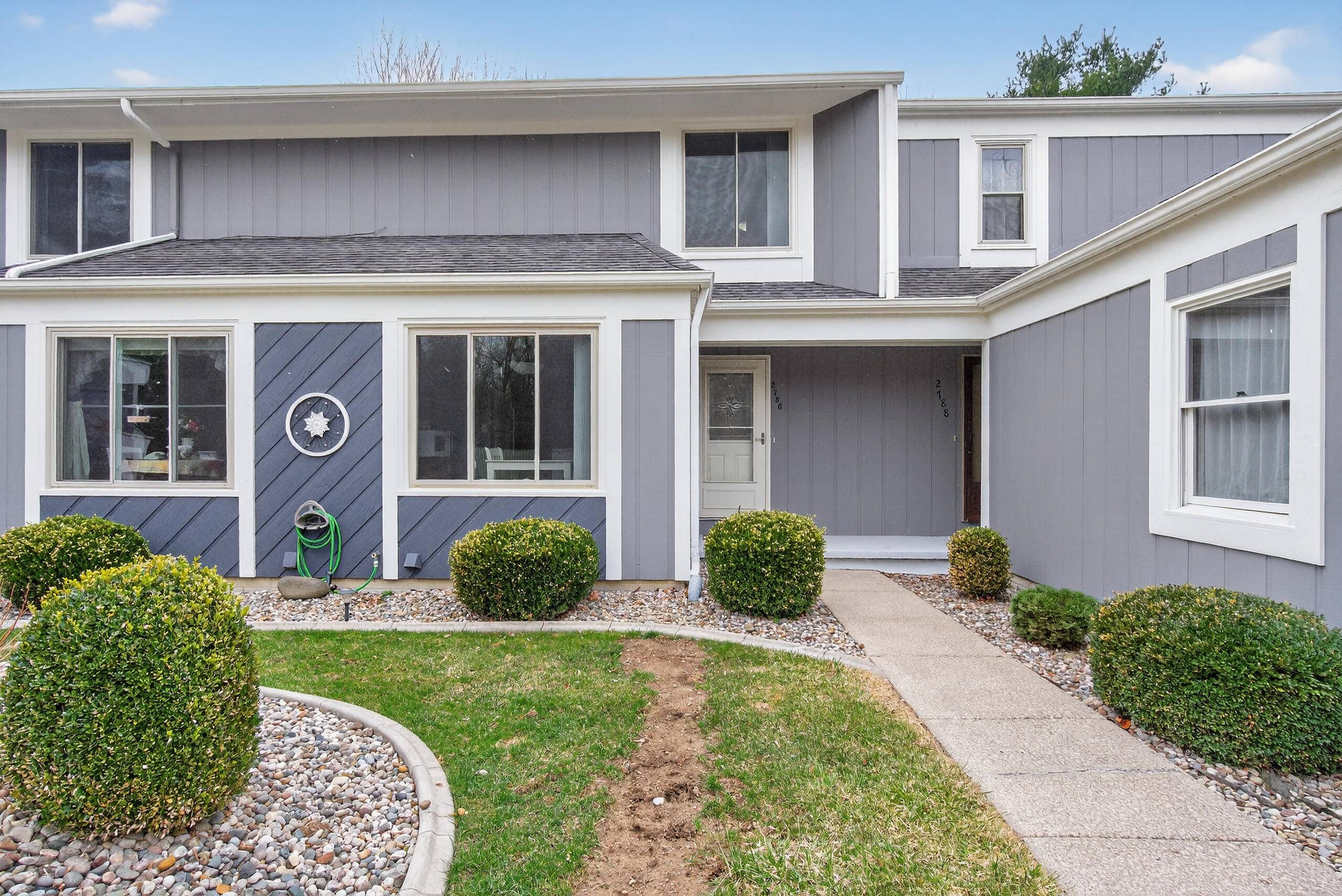 2786 Walden Woods BLVD, Blackman Twp, MI 49201