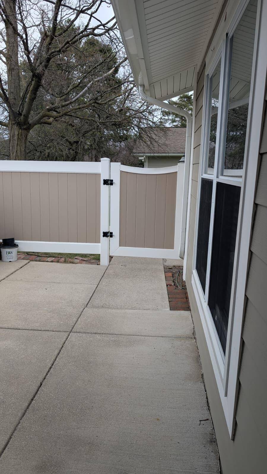 39613 Village Wood LN, Novi City, MI 48375