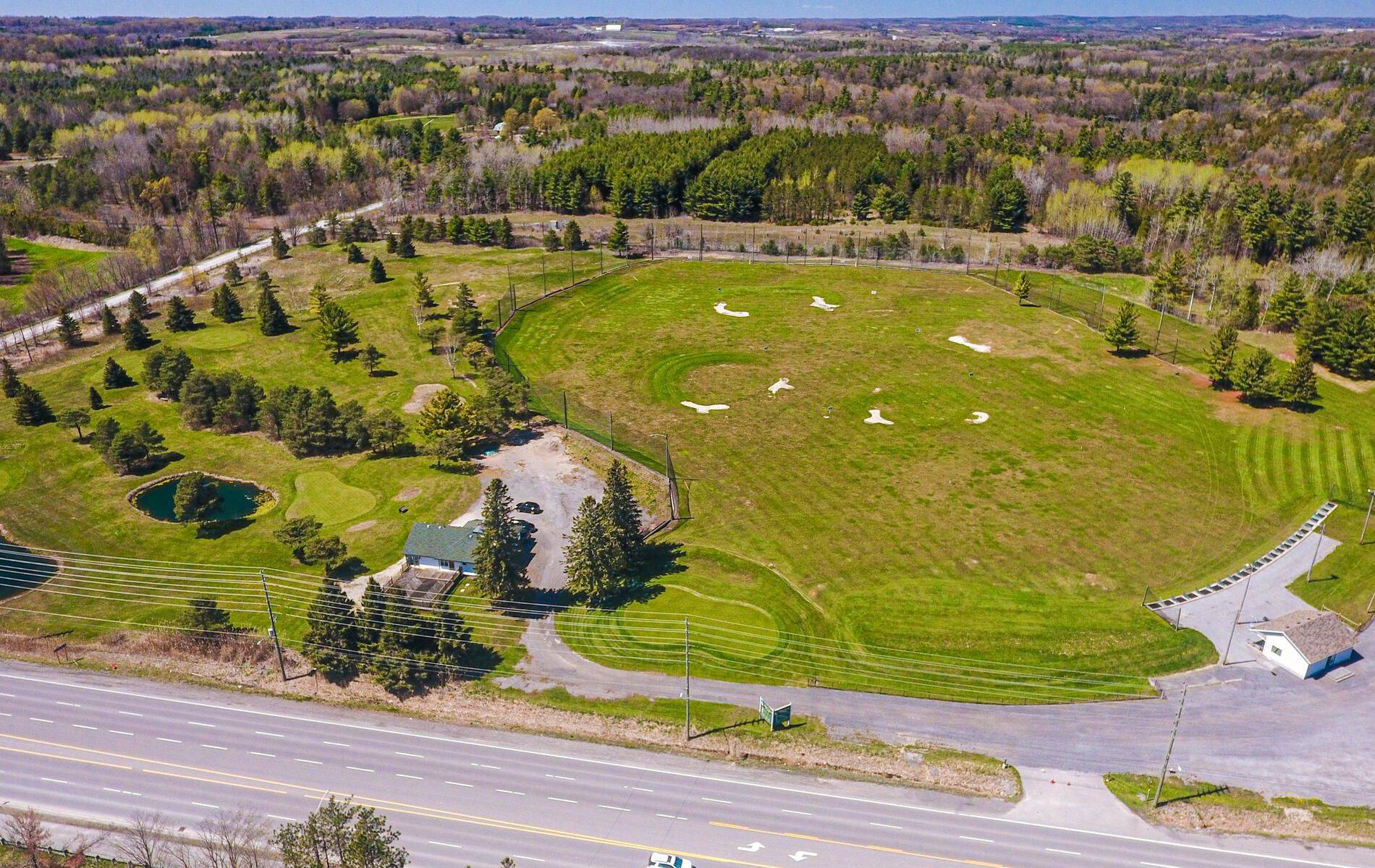 560 Taunton RD W, Ajax, ON L1T 4S9