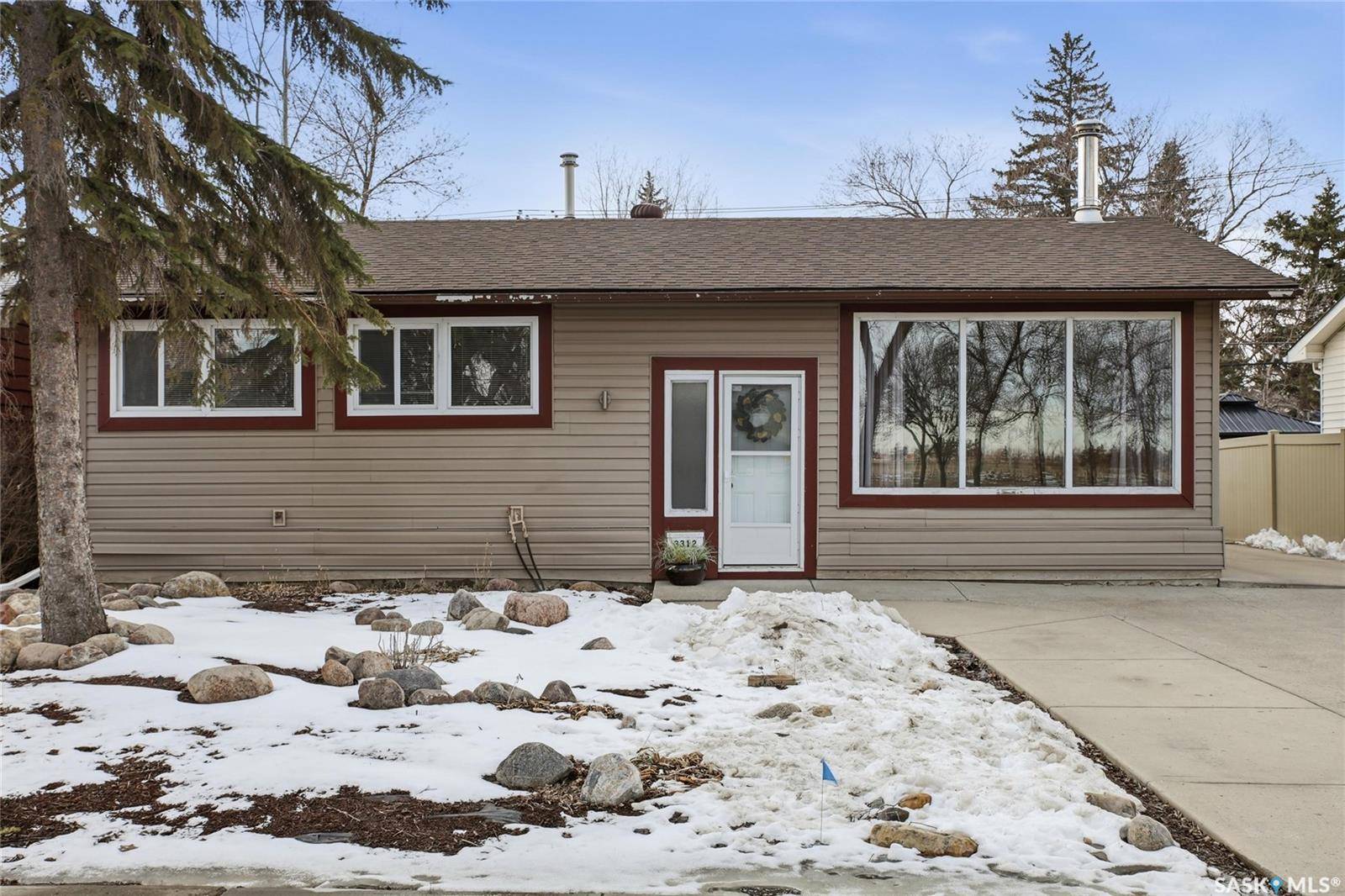 3312 Grant ROAD, Regina, SK S4S 5H5
