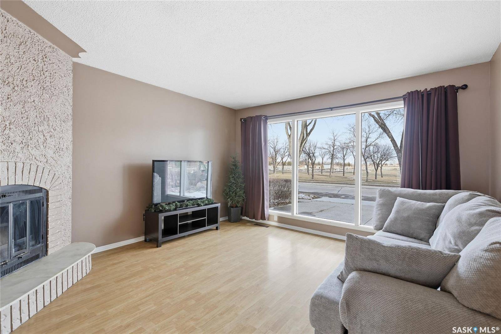3312 Grant ROAD, Regina, SK S4S 5H5