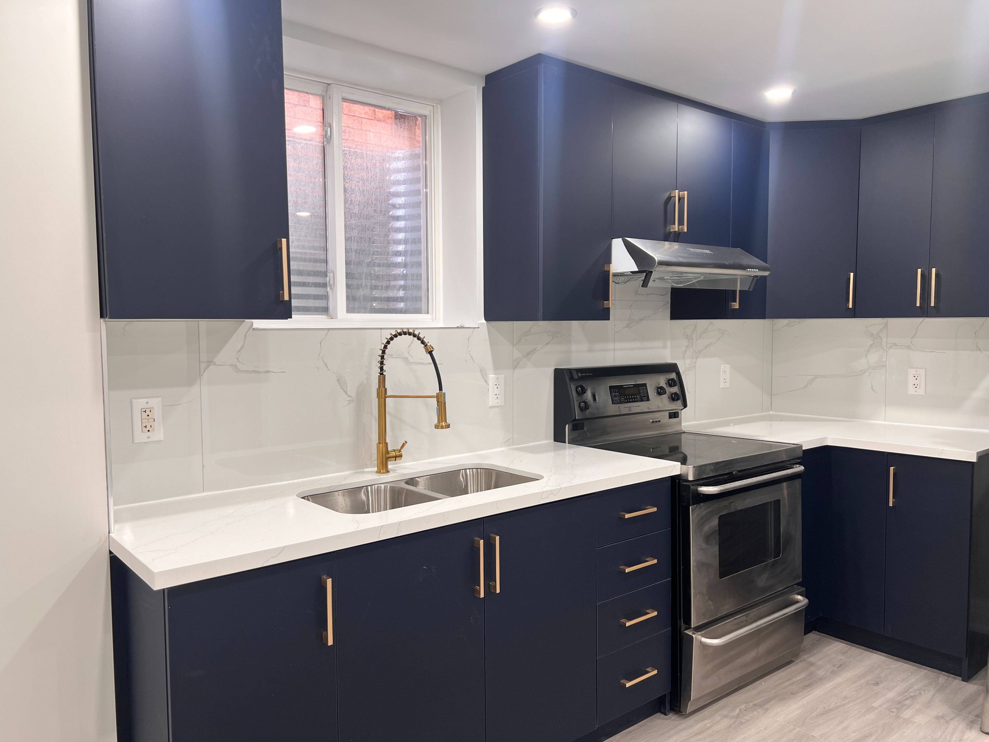 12 Merrimac DR #BSMT, Brampton, ON L6Y 6K3