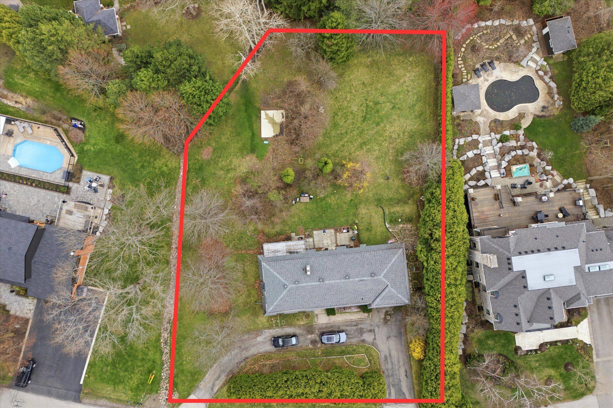 1310 Beaufort DR, Burlington, ON L7P 4V9