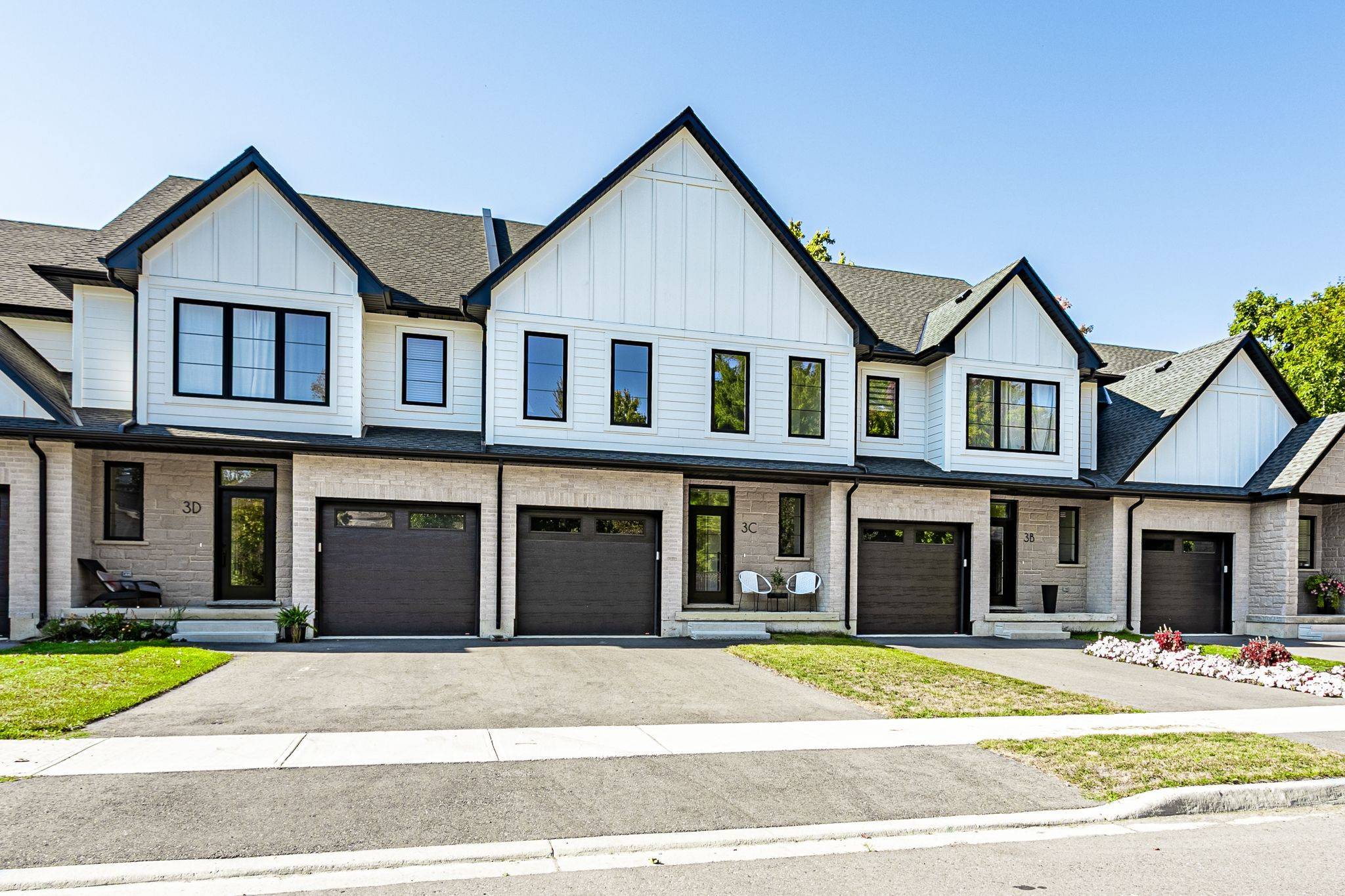 3C Balsam ST, East Zorra-tavistock, ON N0J 1M0