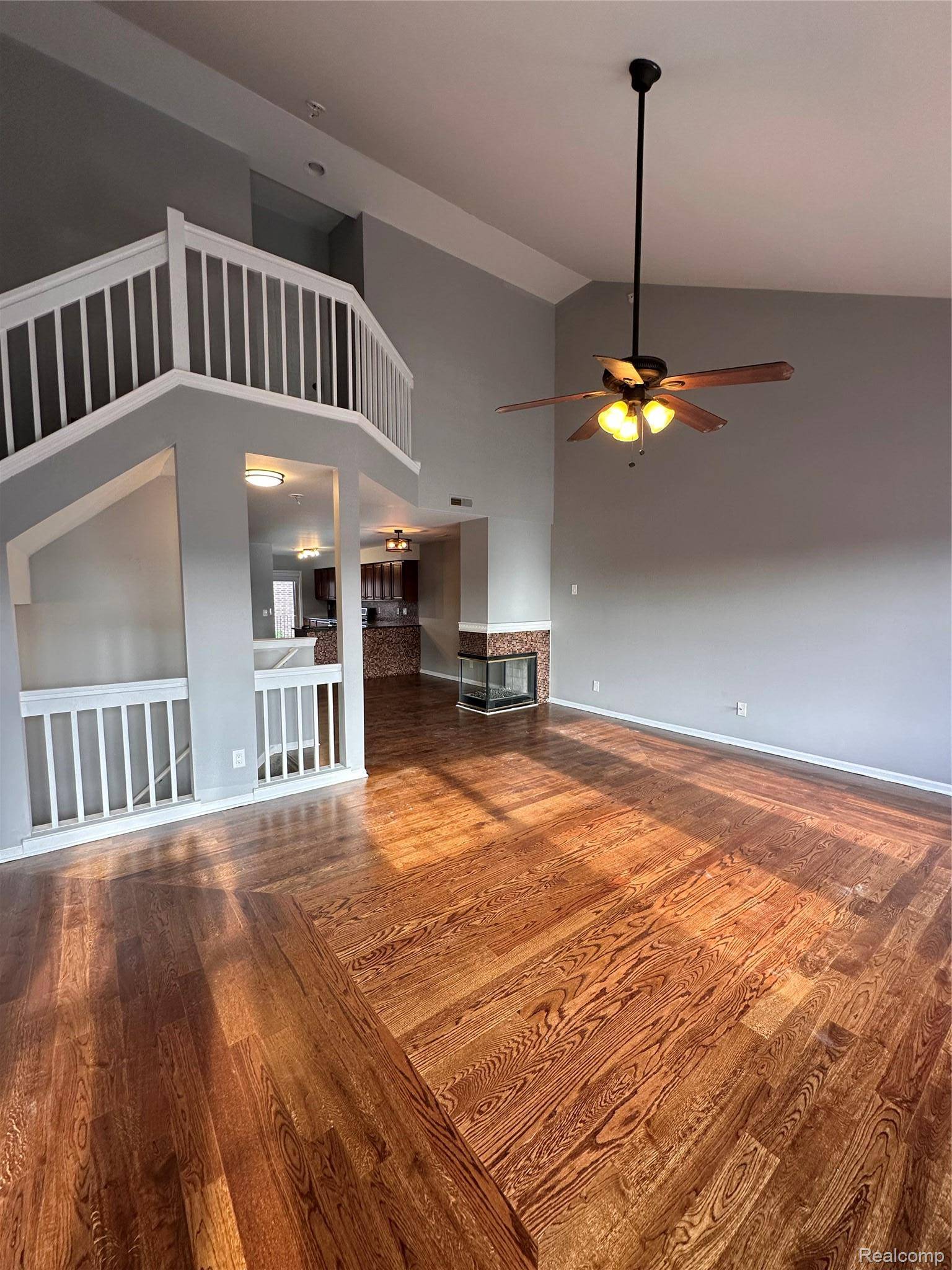 4240 Maple ST, Dearborn, MI 48126