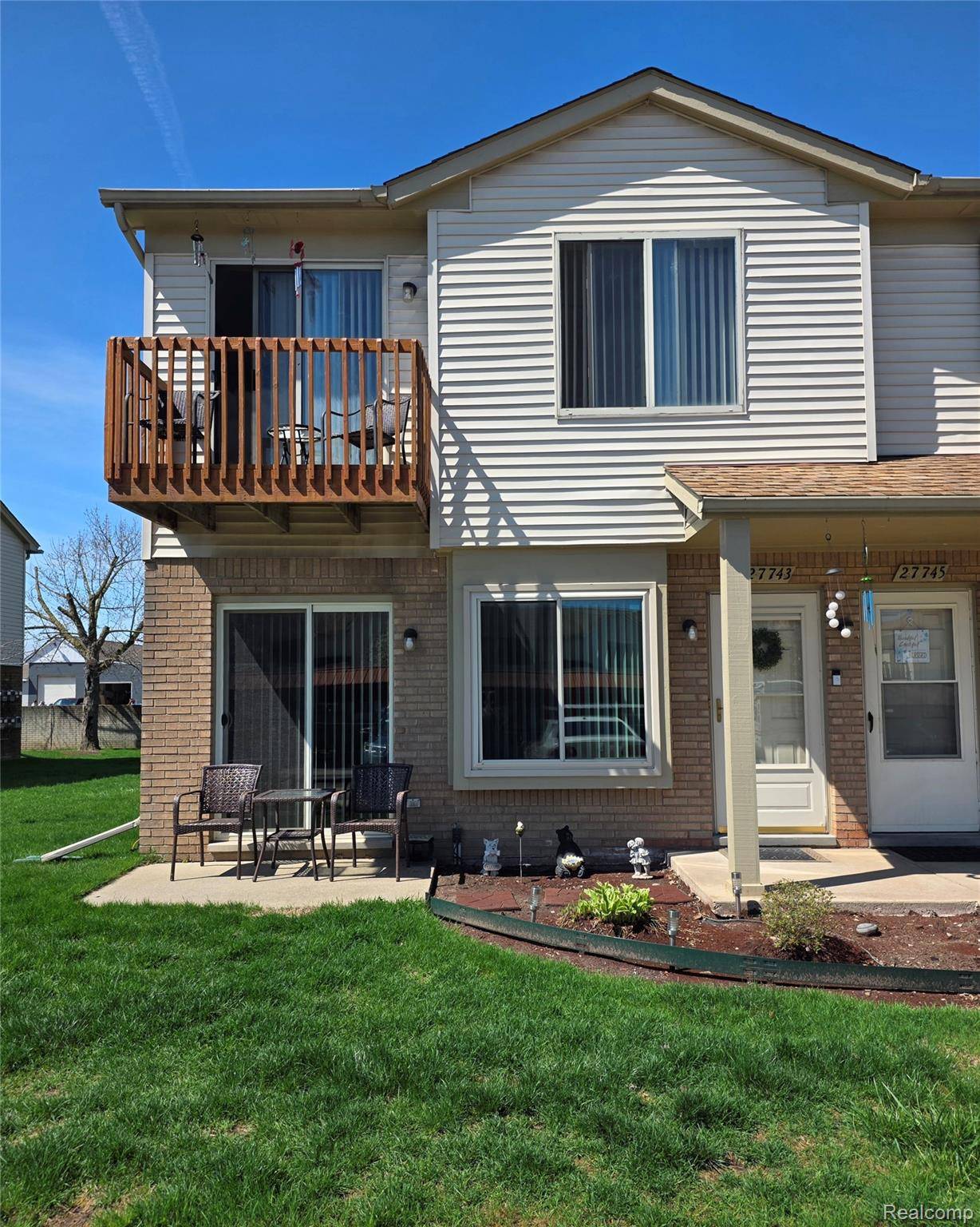 27743 Carini Villa ST, Roseville, MI 48066