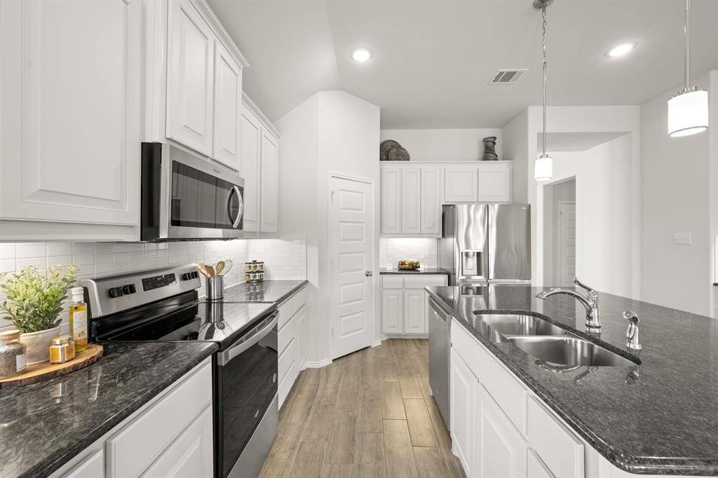 10620 Moss Cove, Fort Worth, TX 76036