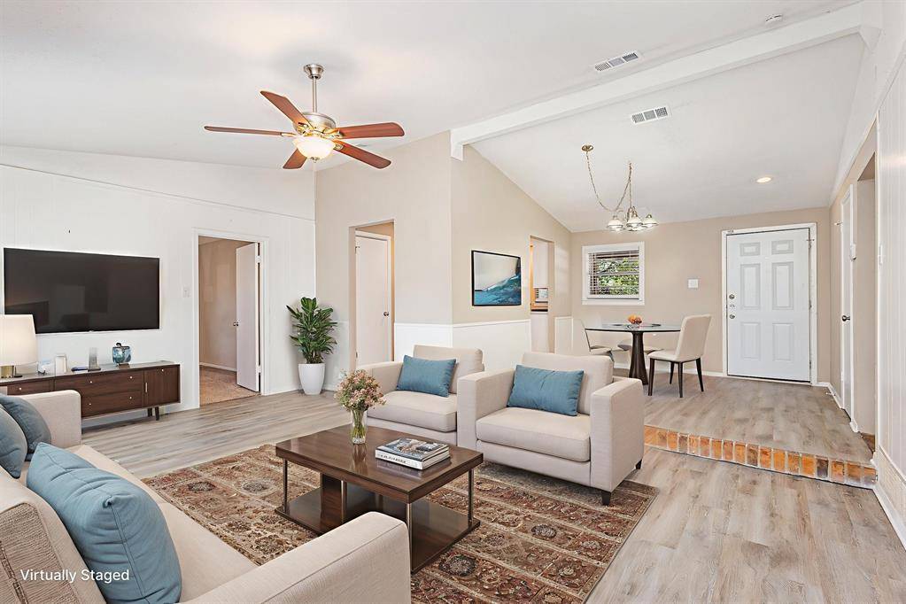 6925 Bennington Drive, Watauga, TX 76148