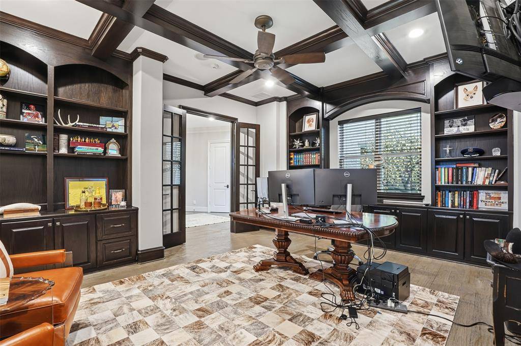 6714 Williamson Road, Dallas, TX 75214