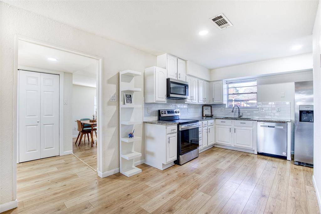 121 Sunflower Drive, Garland, TX 75041