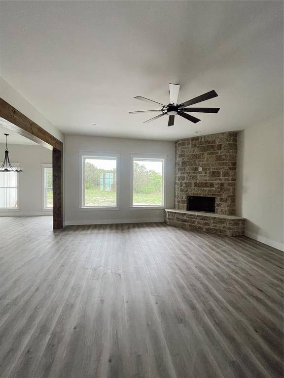 105 Anchors Way, Bluff Dale, TX 76433