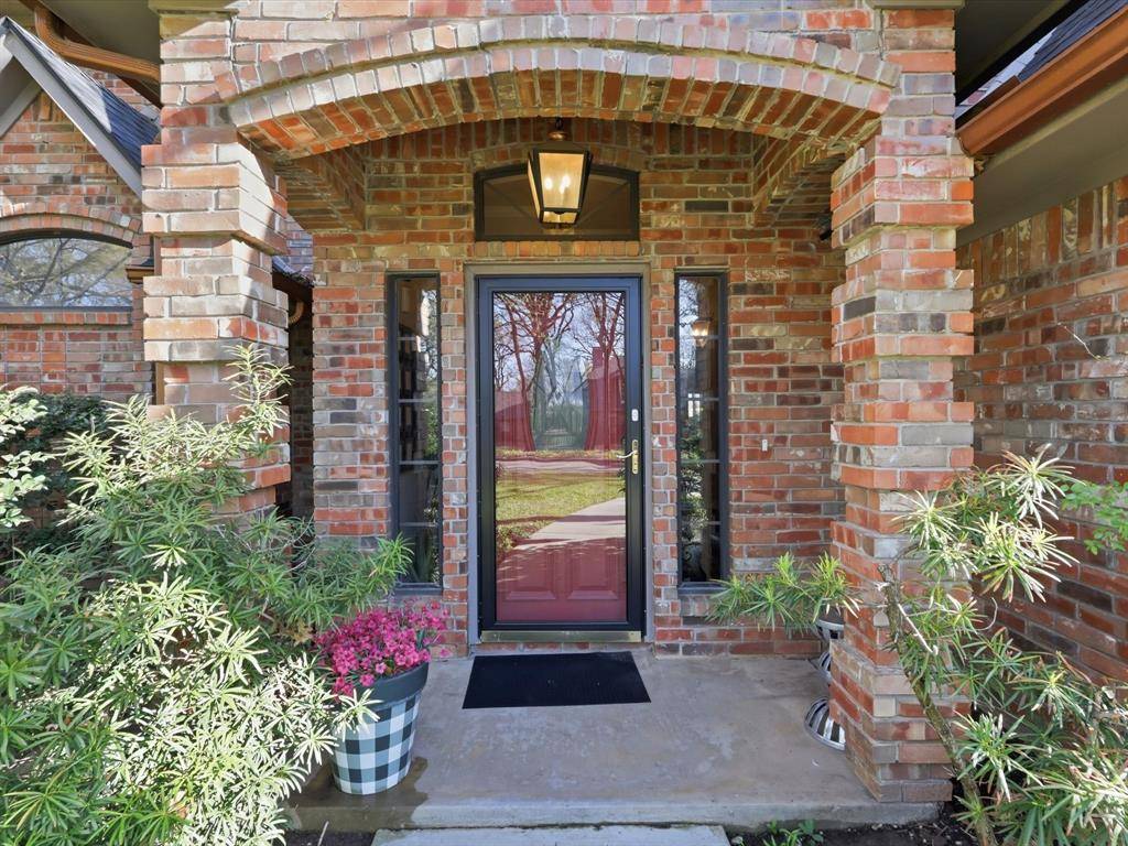 3379 Forest Glen Drive, Corinth, TX 76210