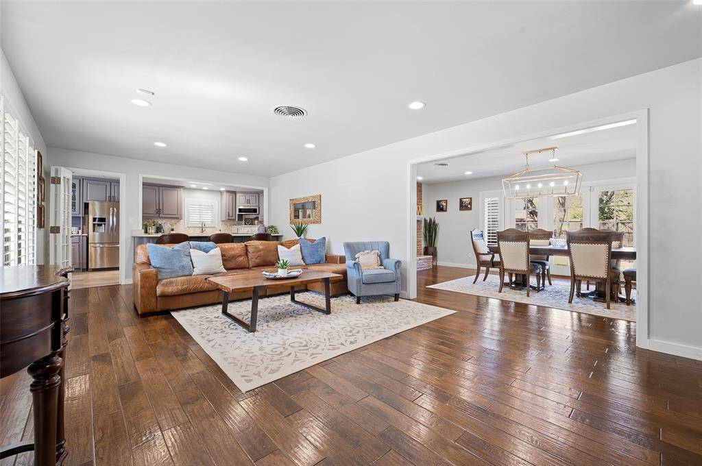 4609 Hildring Drive E, Fort Worth, TX 76109