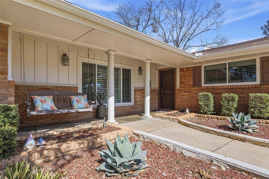 4609 Hildring Drive E, Fort Worth, TX 76109