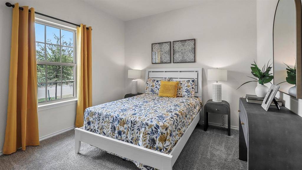 131 Dry Creek Lane, Canton, TX 75103