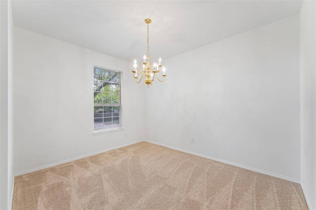 3310 Heavenly Way, Dallas, TX 75237