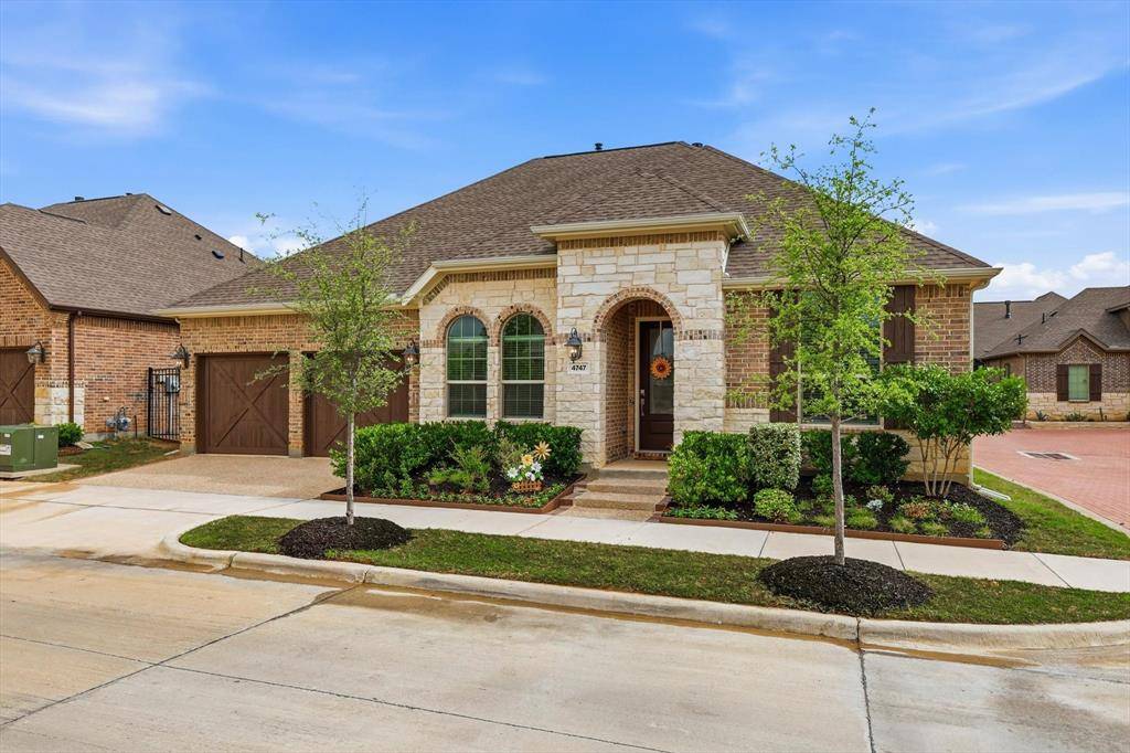 4747 Kings Garden Parkway, Arlington, TX 76005