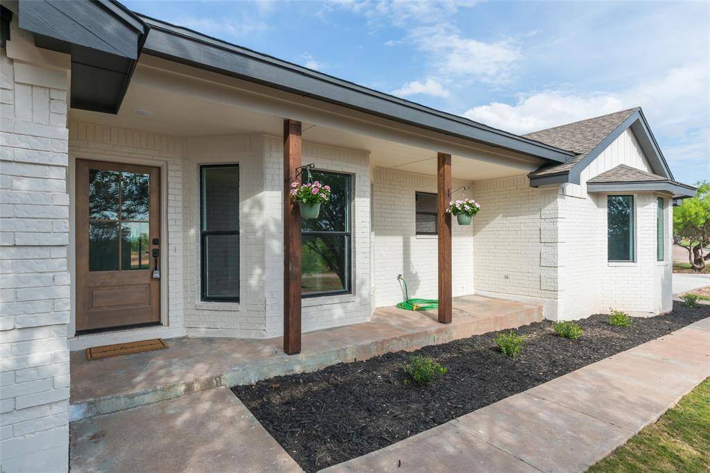 170 County Road 695, Buffalo Gap, TX 79508