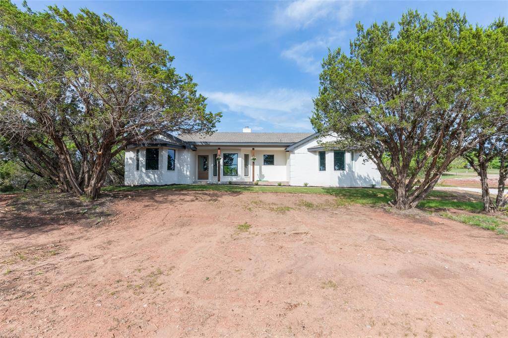 170 County Road 695, Buffalo Gap, TX 79508