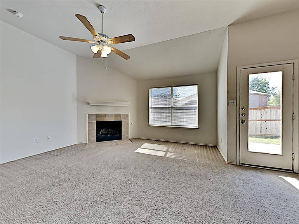 1444 Mountain Air Trail, Fort Worth, TX 76131