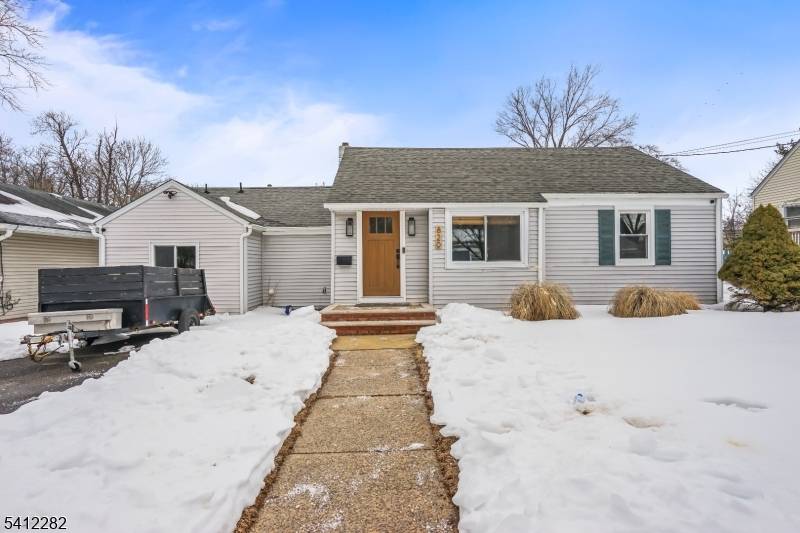 820 Front St, Dunellen Boro, NJ 08812