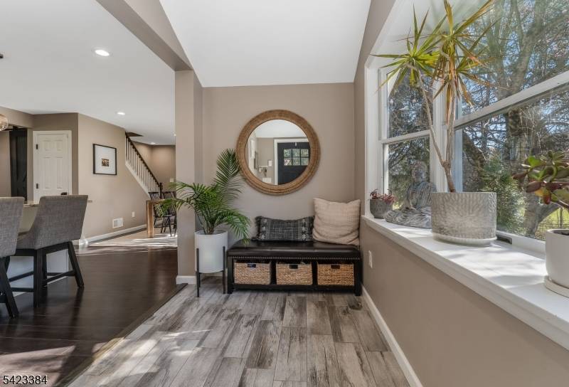 111 Lommason Glen Rd, White Twp., NJ 07823