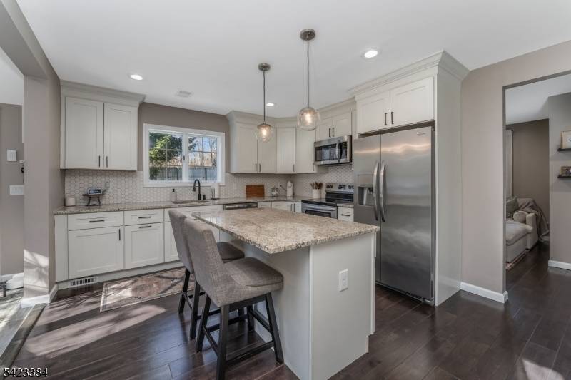 111 Lommason Glen Rd, White Twp., NJ 07823