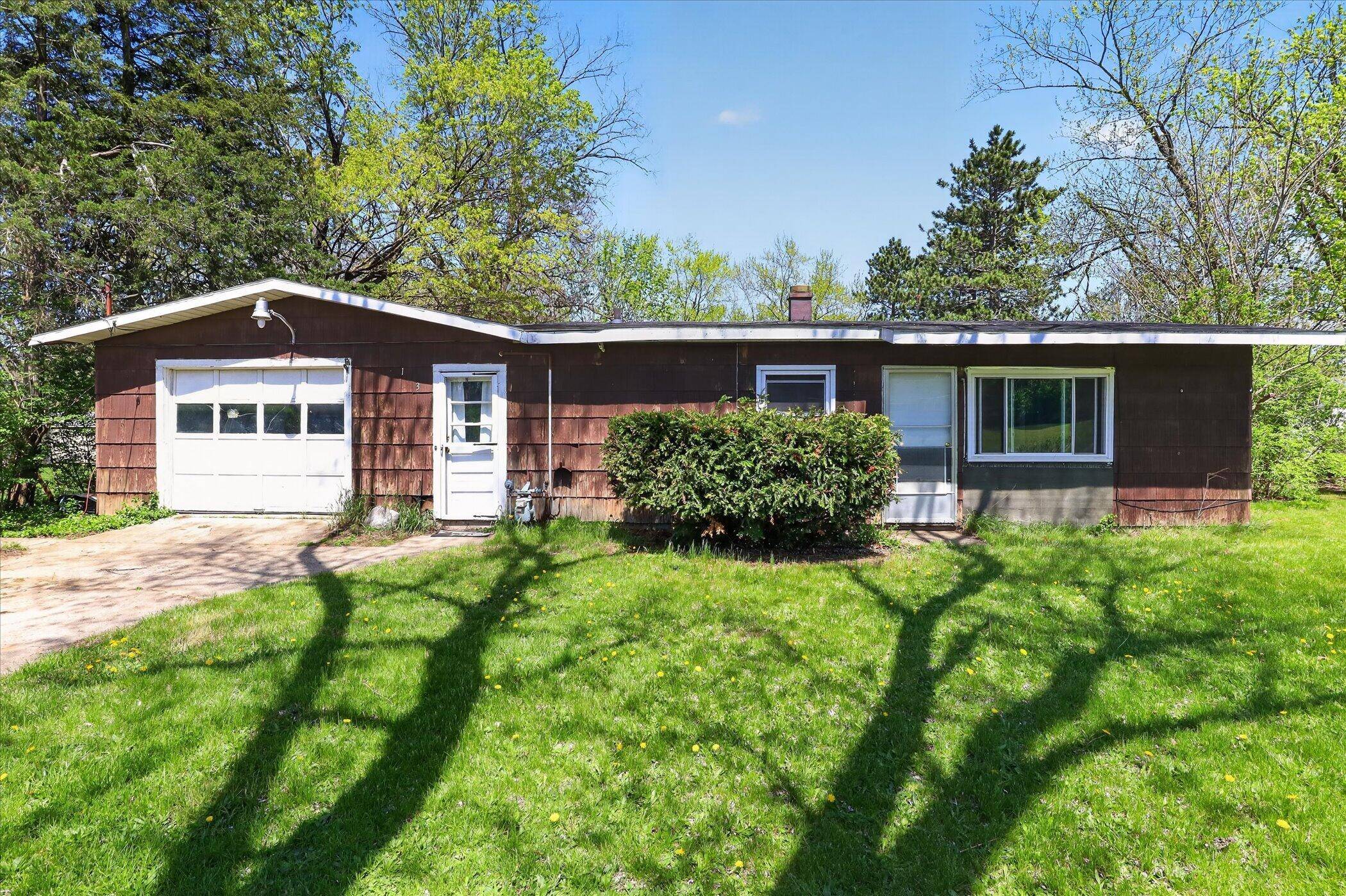 1333 Florence AVE, Nilestownship_berrien, MI 49120