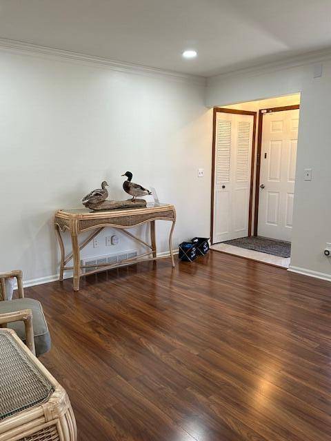 301 Meadow Bridge DR, Rochester Hills, MI 48307