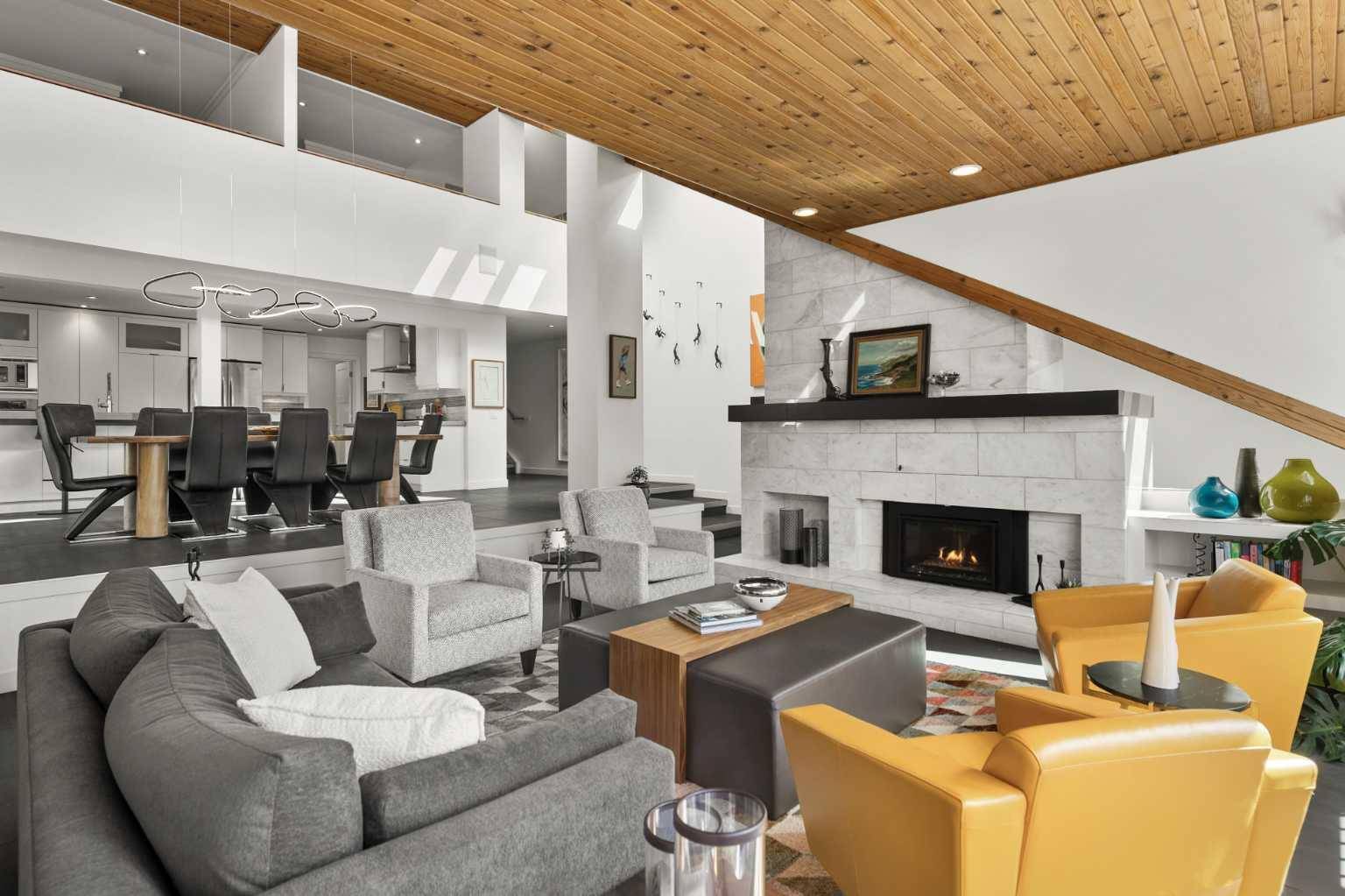 2200 Varsity Estates DR NW #10, Calgary, AB T3B 4Z8