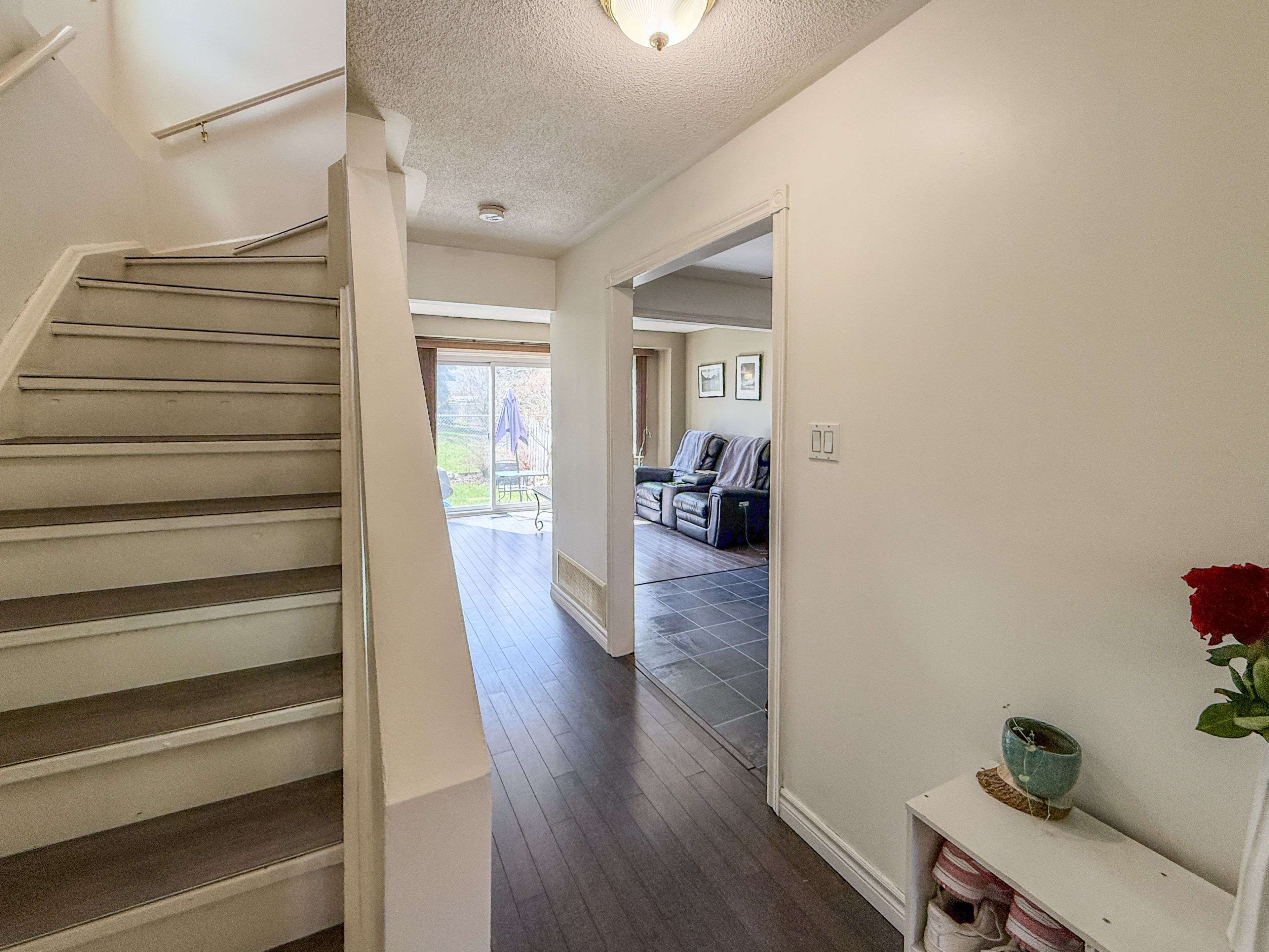 1 Potter CRES, New Tecumseth, ON L0G 1W0