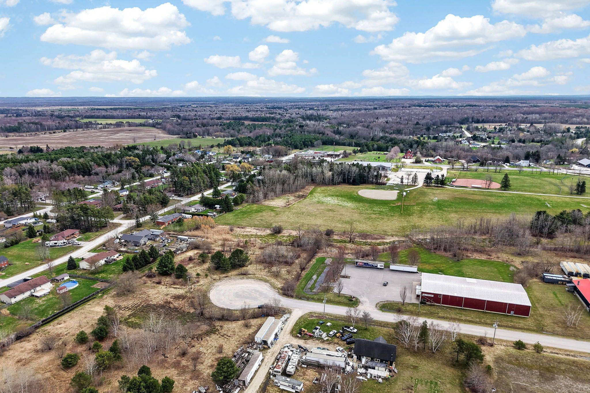 11 Greengage RD, Clearview, ON L0M 1N0