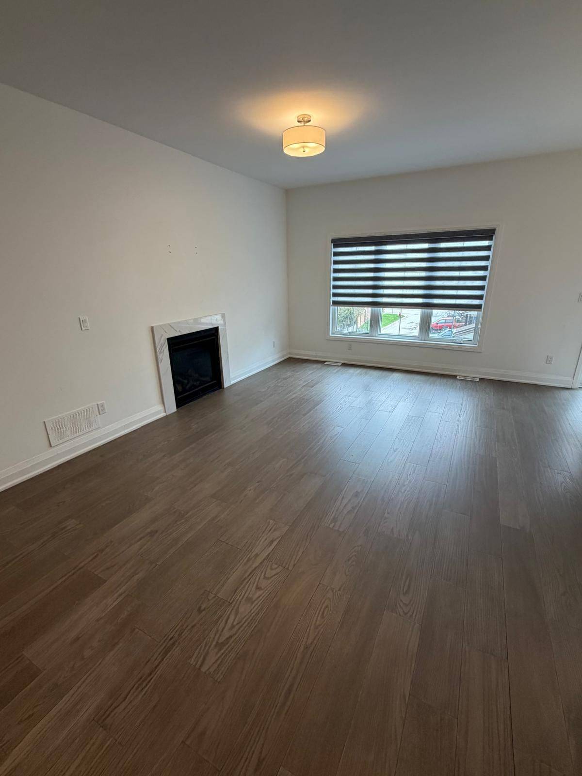 7 Santa Barbara LN, Halton Hills, ON L7G 0P7