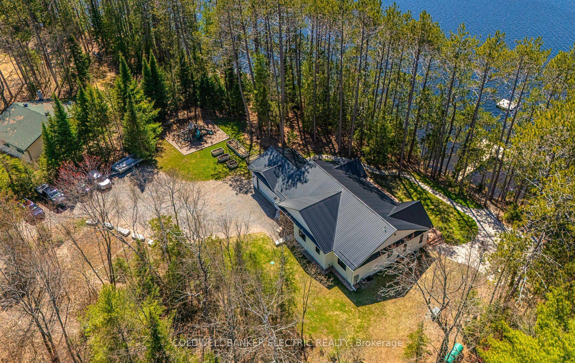 17 Ida Ho LN, Faraday, ON K0L 1C0