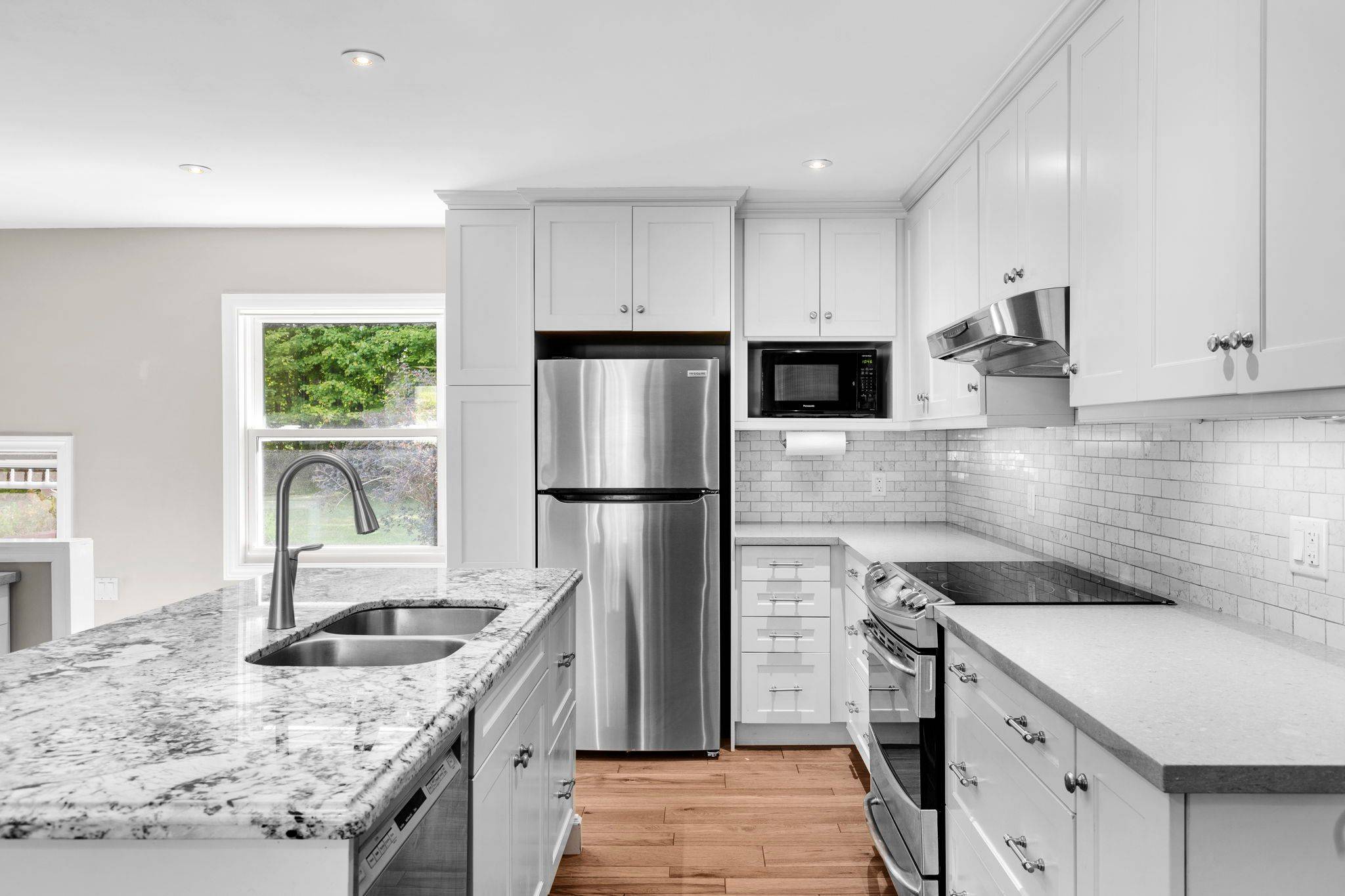 19 Sandy Plains RD, Seguin, ON P2A 2W8