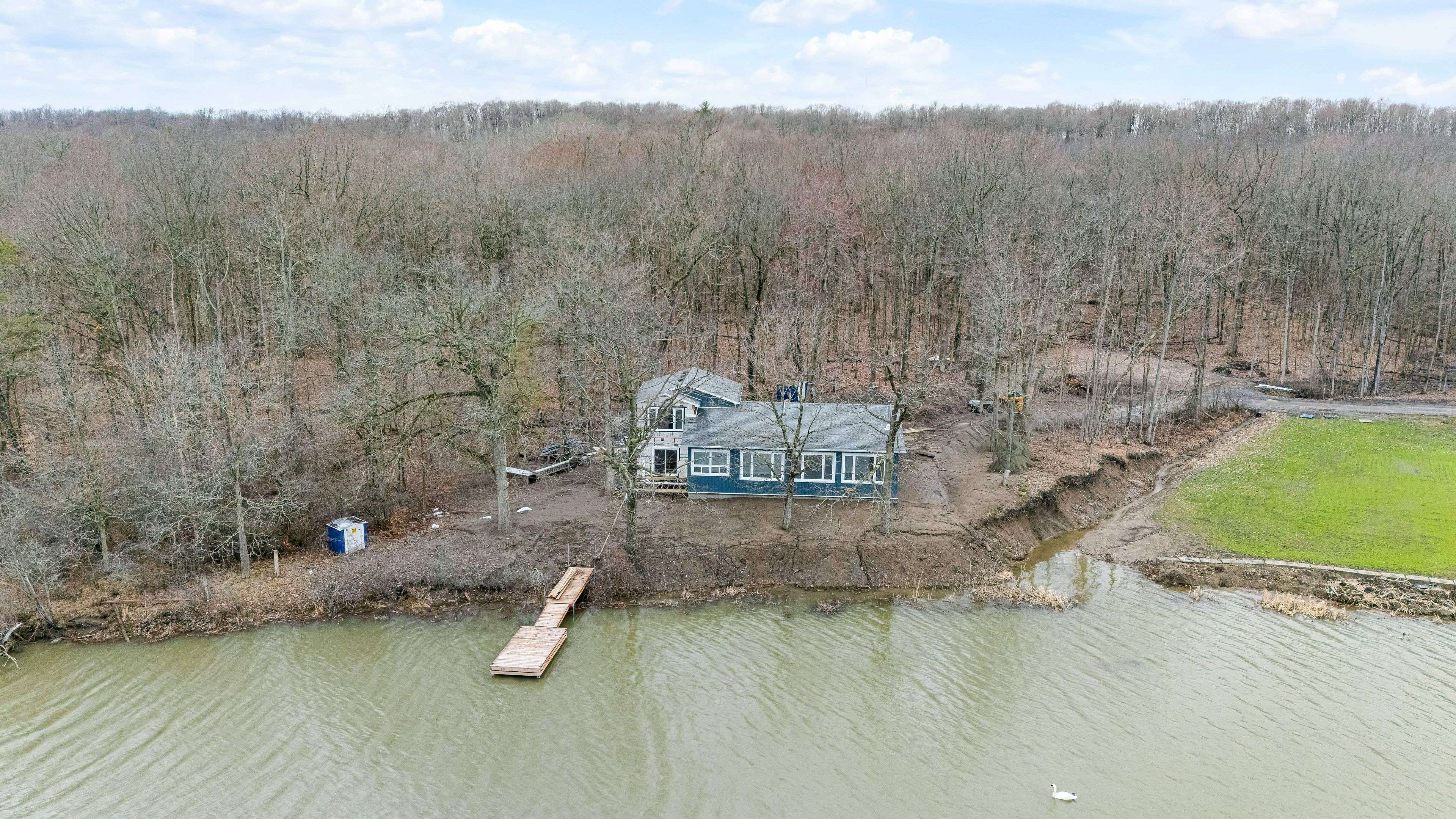 99 Blue Heron LN, Frontenac Islands, ON K7G 2V6