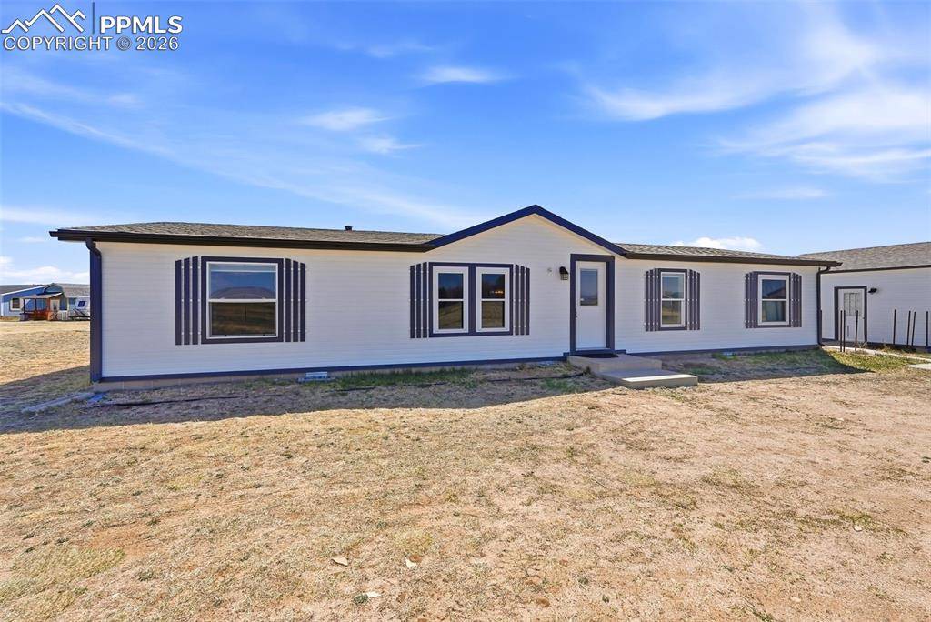 205 Longhorn Cattle DR, Calhan, CO 80808