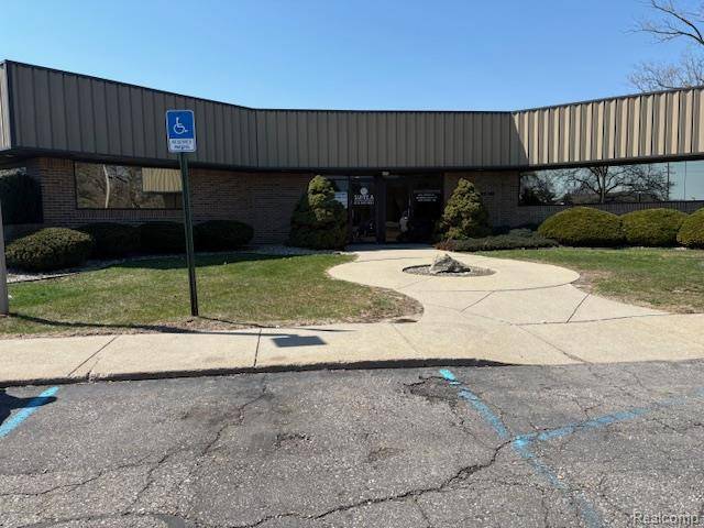 5040 Villa Linde Pkwy, Flint Charter Township, MI 48532