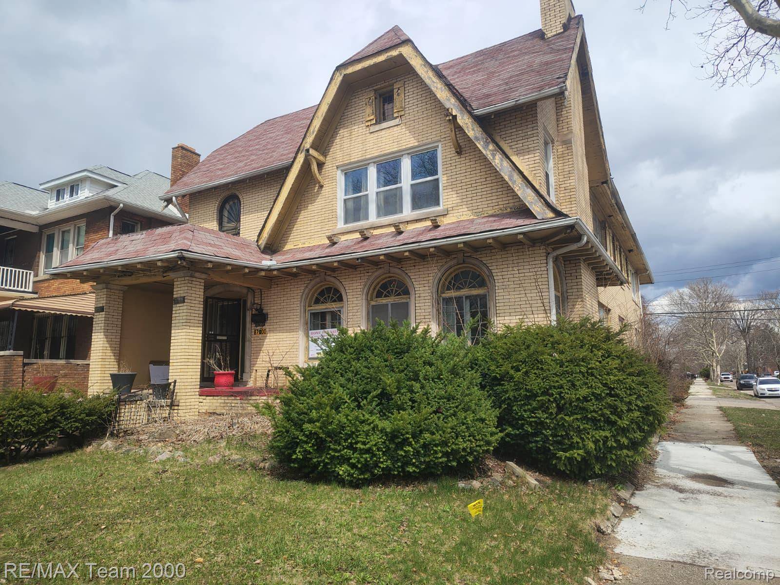 8700 Dexter AVE, Detroit, MI 48206