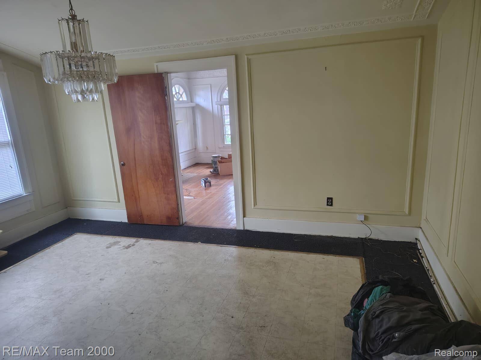 8700 Dexter AVE, Detroit, MI 48206