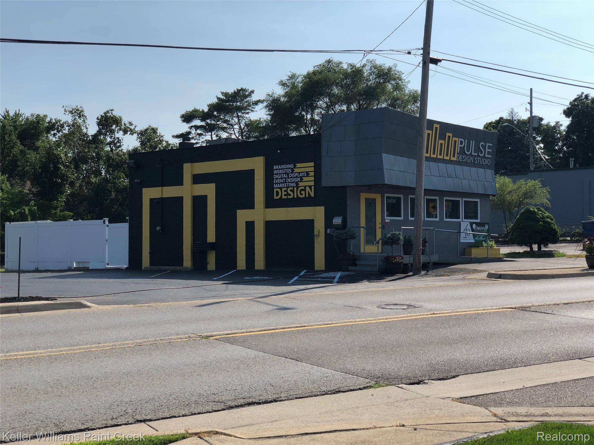 2409 Voorheis ST, Waterford Charter Township, MI 48341