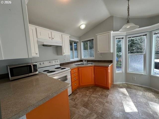 89510 HIGHWAY 101 #16, Florence, OR 97439