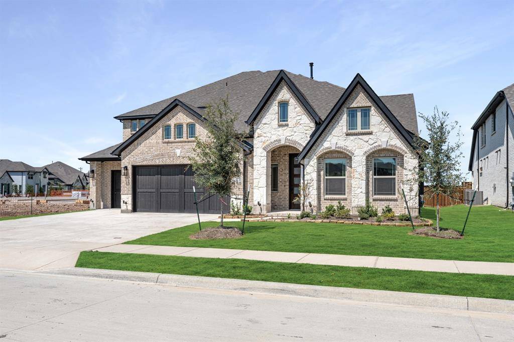 2413 Cornwall Lane, Forney, TX 75126