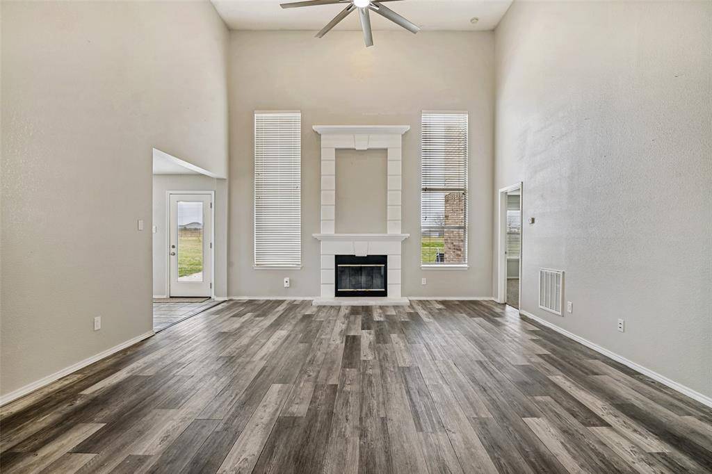 1026 County Road 544, Nevada, TX 75173