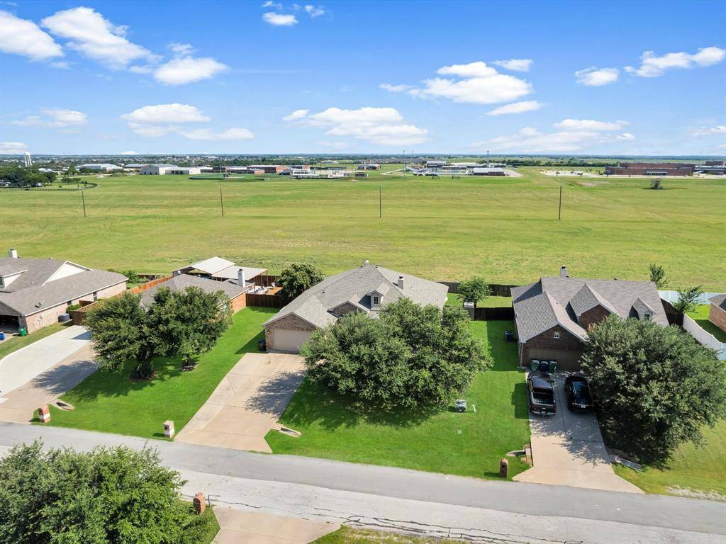 205 King George Road, Ponder, TX 76259