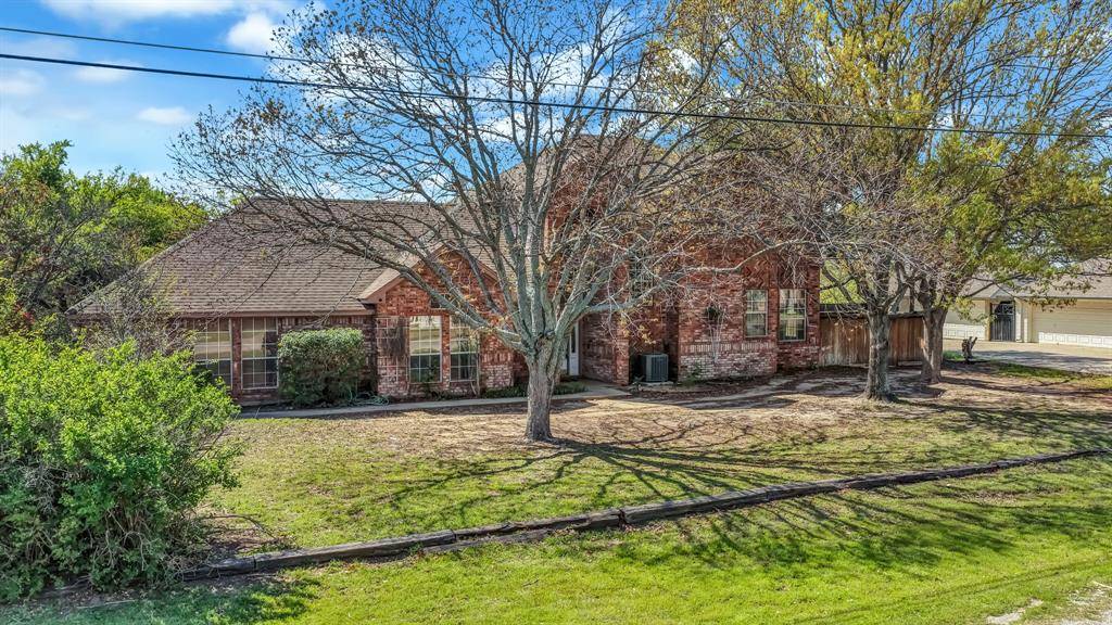 149 Lakeview Drive, Aledo, TX 76008