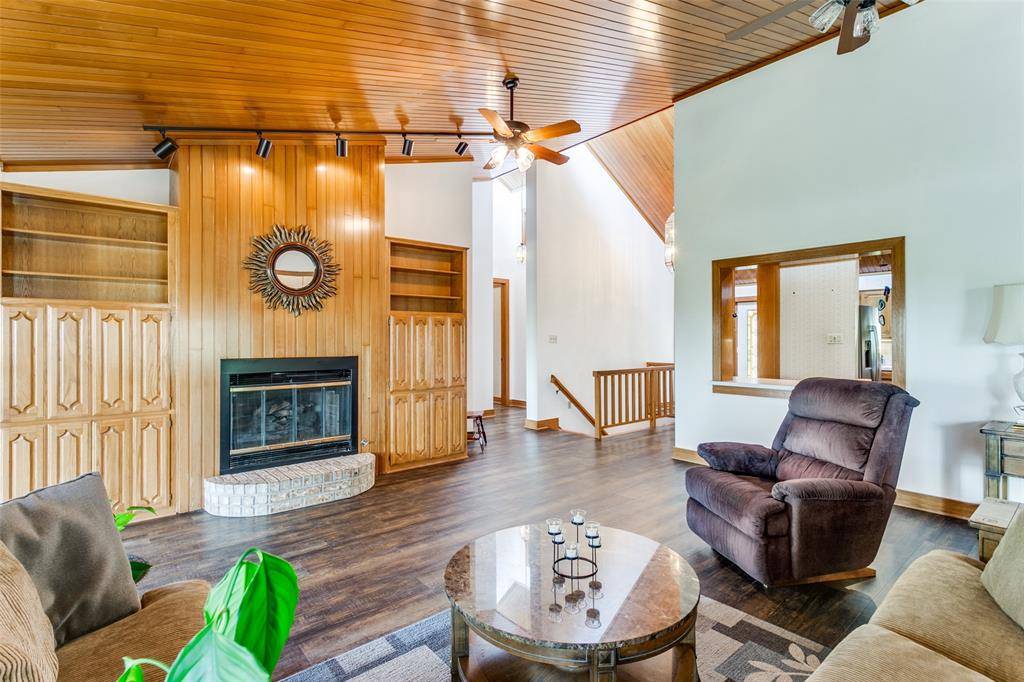 1557 Latigo Hills Road, Bartonville, TX 75022