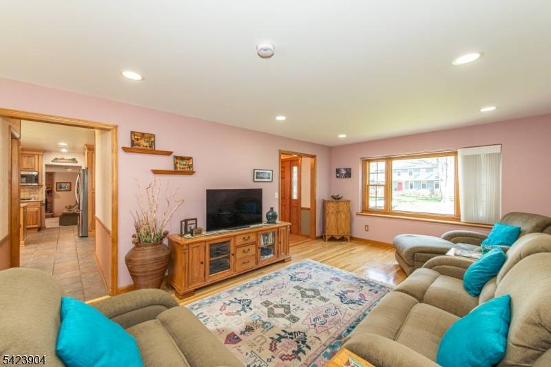 3 Overbrook Rd, Randolph Twp., NJ 07869