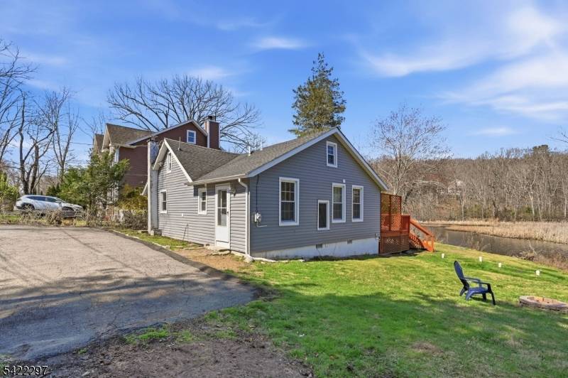 6 Timberwood Ln, Jefferson Twp., NJ 07438